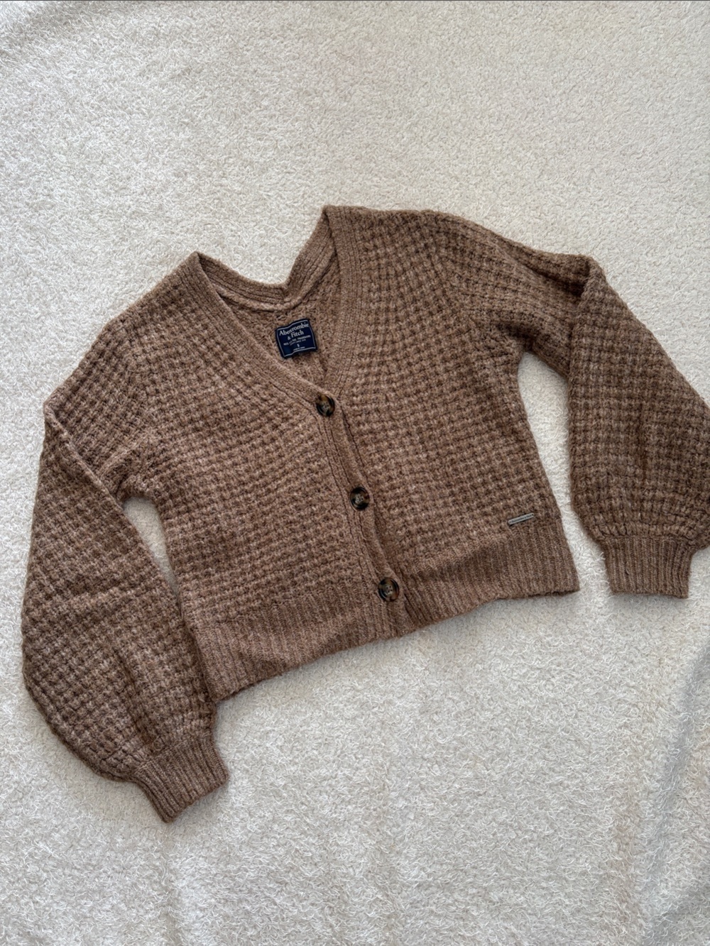 Abercrombie & Fitch Cropped Chunky Knit Cardigan in Brown